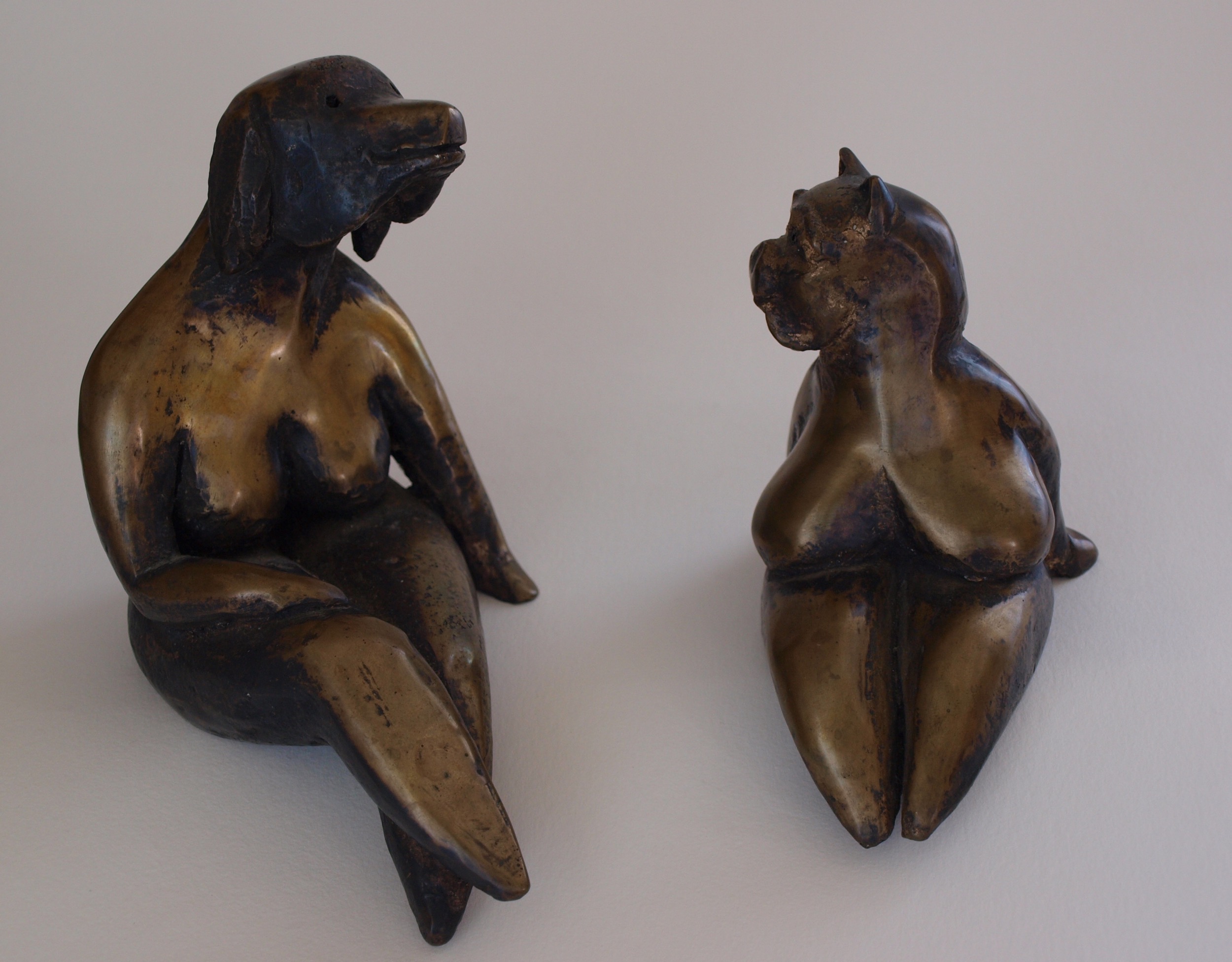 Veronica Waldburg Bronze Skulpturen Mutanten Hunde 1