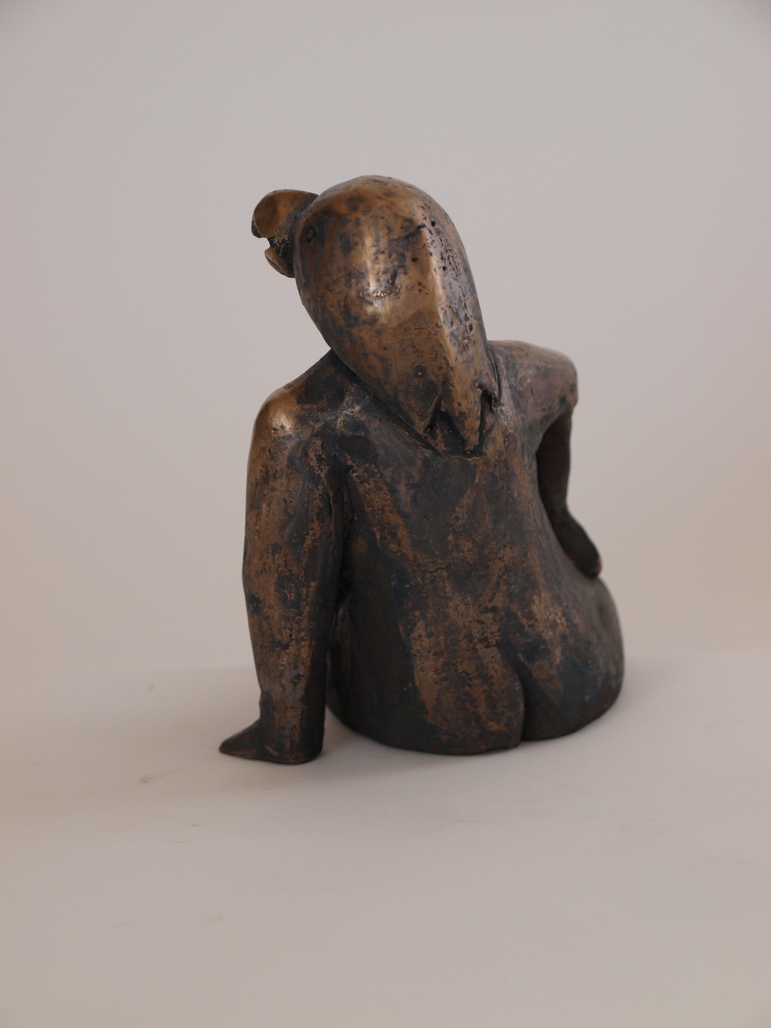 Veronica-Waldburg-Bronze-Skulpturen-Mutanten-Papageifrauen-9